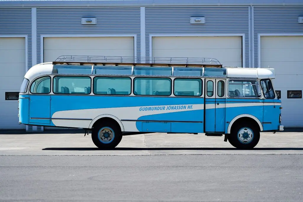 R-373: The Icelandic Bus That Helped Train Apollo Astronauts